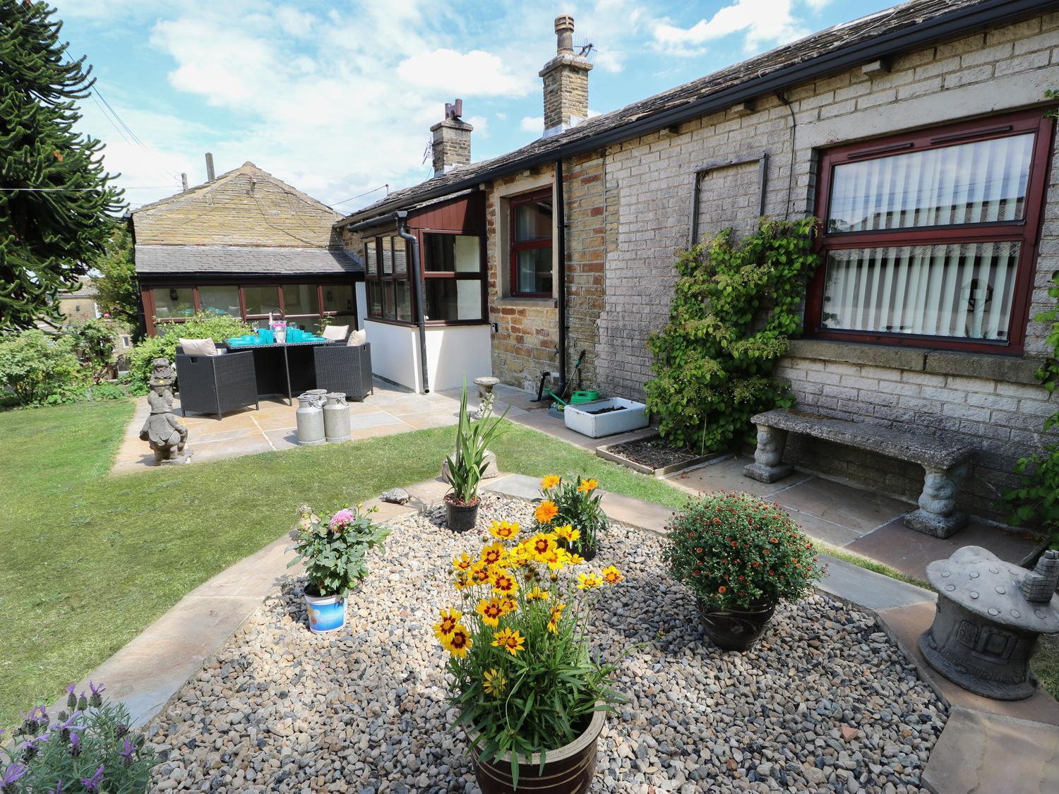 Villa West End House à Bradford  Extérieur photo